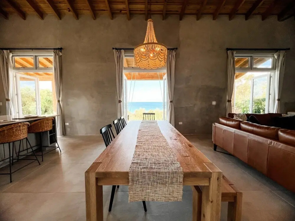 Paradise Cove 3 Bedroom Home