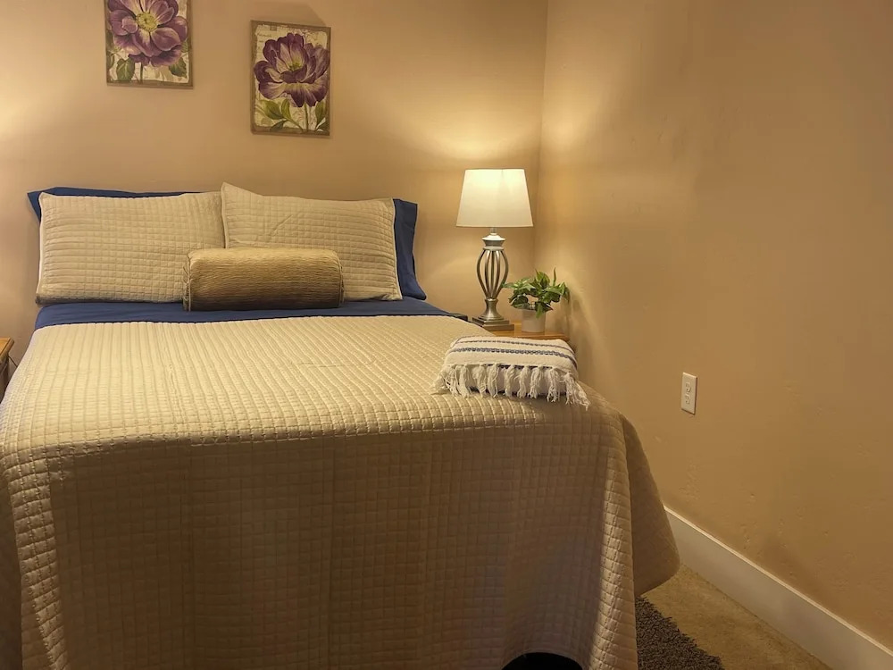 This Old Frat House Bed & Breakfast