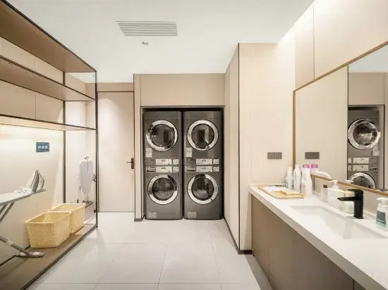 Atour Hotel Chongqing Bishan CBD Financial Street