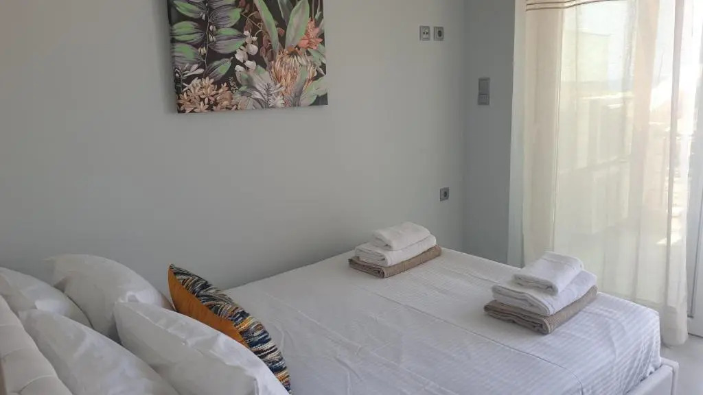 Zefyros Suite , Seafront retreat !