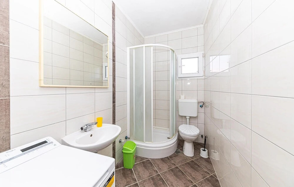 Beautiful Apartment in Trogir With Wifi and 2 Bedrooms