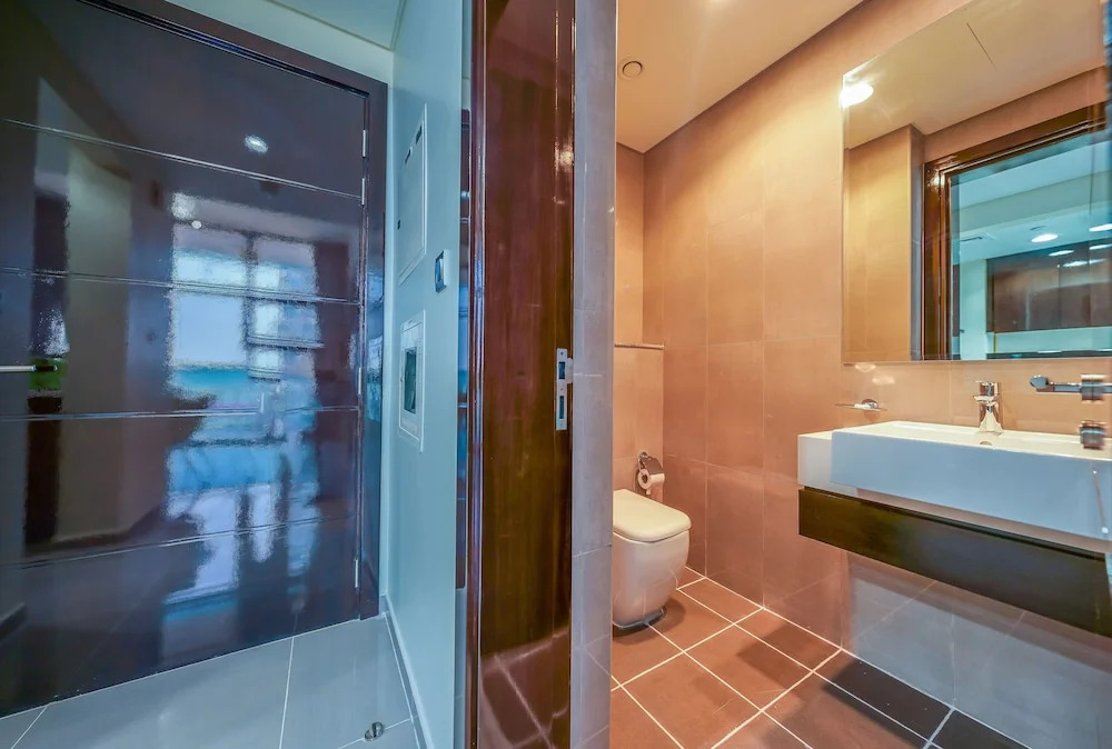 Tanin - Unique Modern Apt with Stunning Canal View