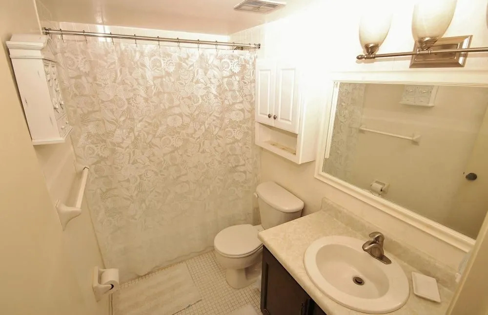 Sea Coast Gardens II 511 Apartment 2