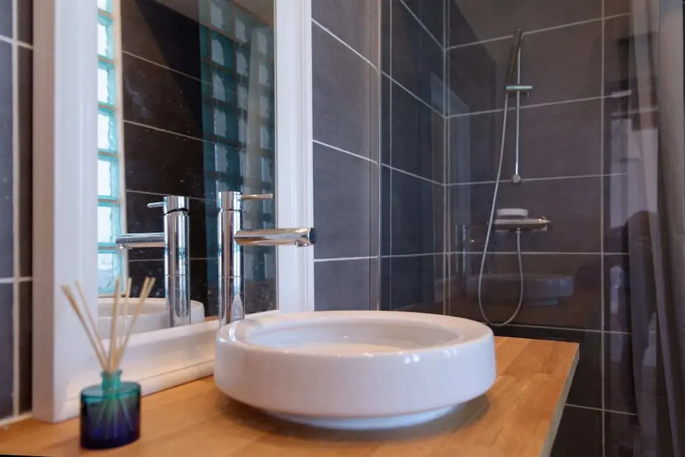 Le Quai 49 Private apartment