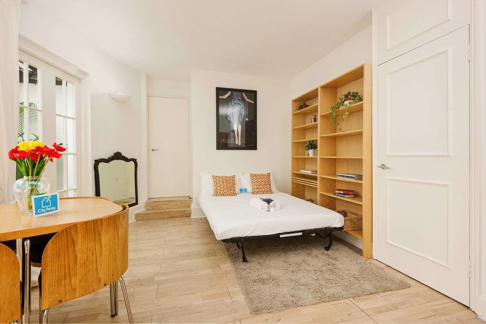 The Gloucester Terrace Abode - EFG