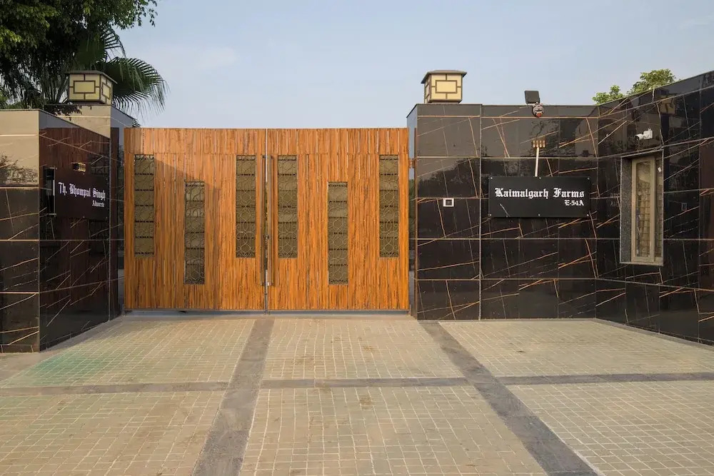 ELIVAAS 5-BHK with Luxe Mudhouses, Tents, Pond & Pvt Pool | Kaimalgarh Farmstay