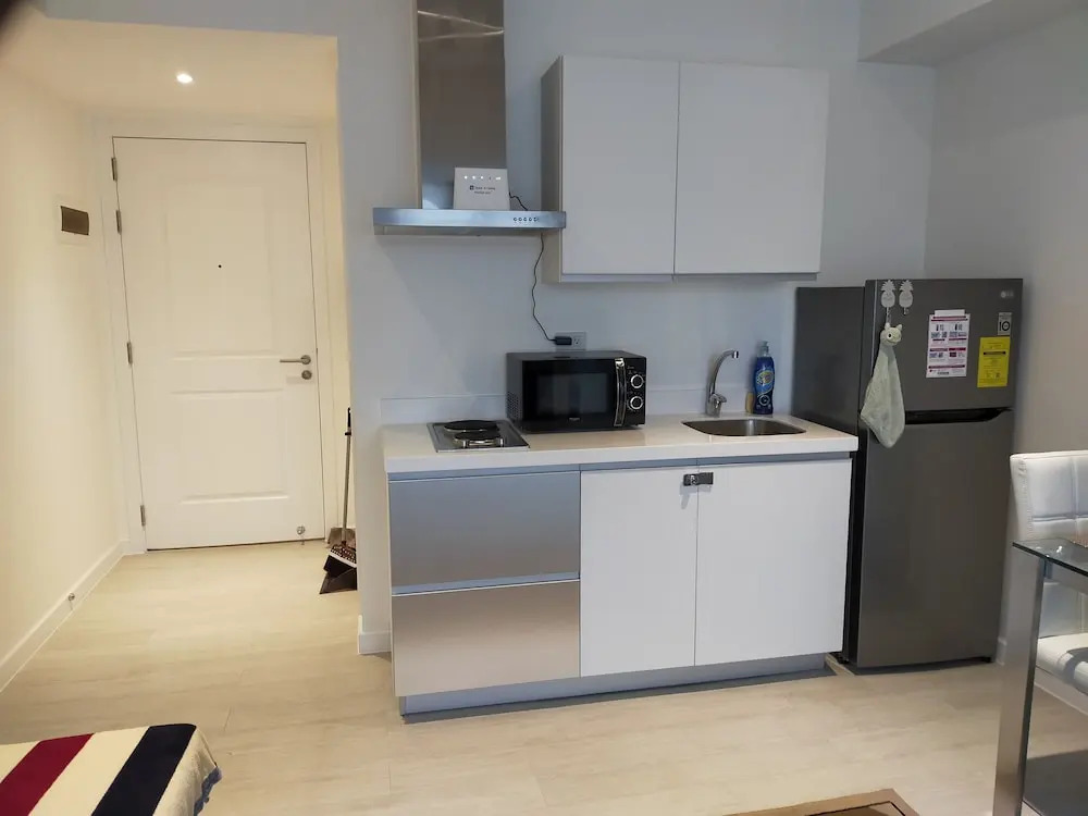 Urban Resort luxury Staycation at Azure Residences Rio Tower