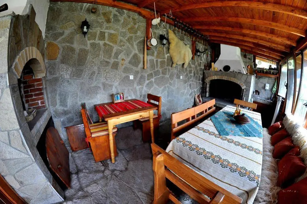 Eco House Family Hotel