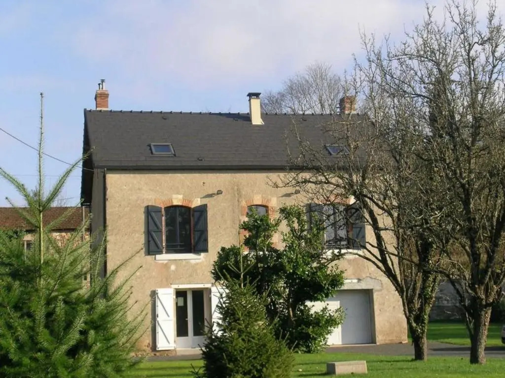 Maison rénovée proche forêt Tronçais, animaux admis - FR-1-489-128