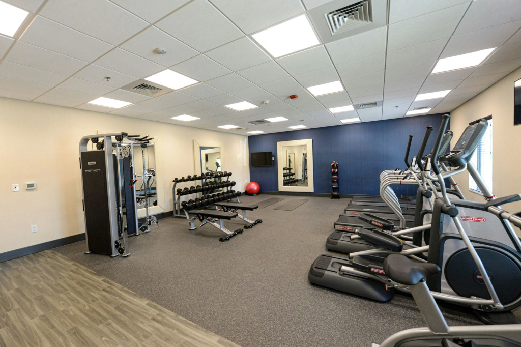 Hampton Inn & Suites Lenoir, NC