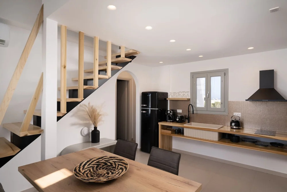 Aegean Diamonds Luxury Suites