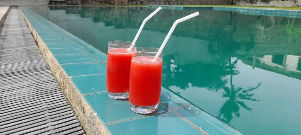 Isuru Holiday Inn