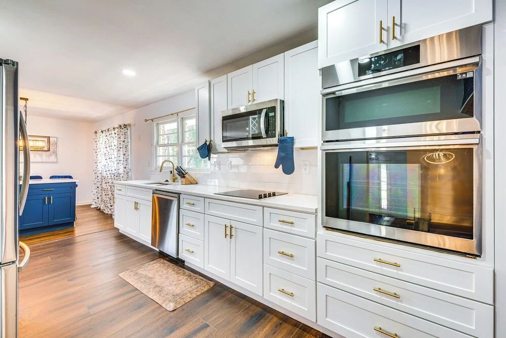 Charming Atlanta Home w/ Yard: 7 Mi to Downtown!