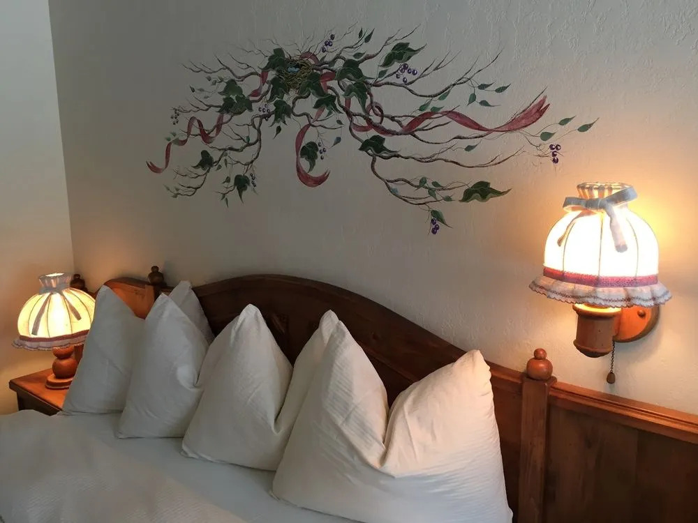 Enzian Inn