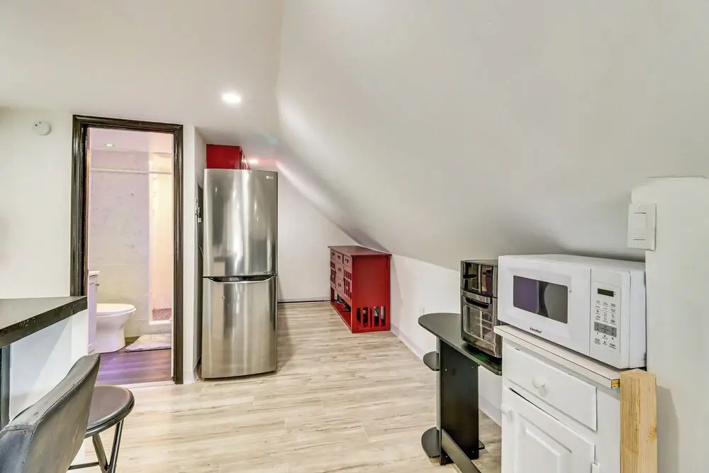 Walkable Abode in Stroudsburg's Business District!