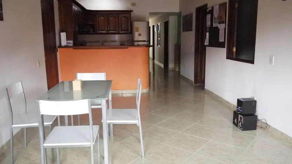 Hostal Naty Luna