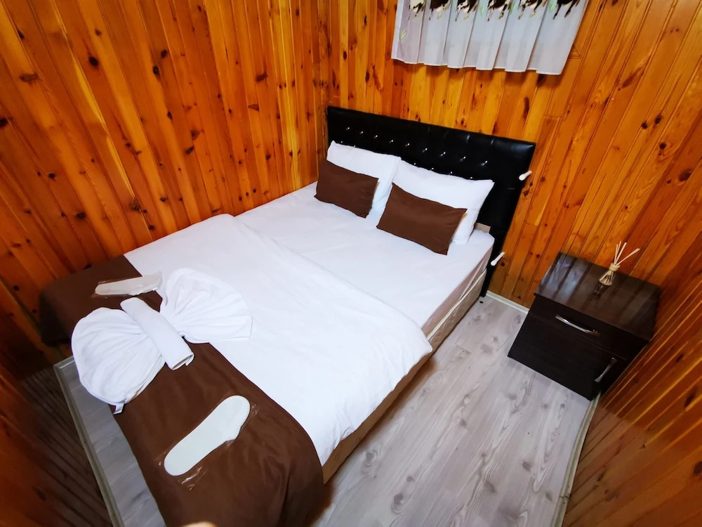 Huzur Otel