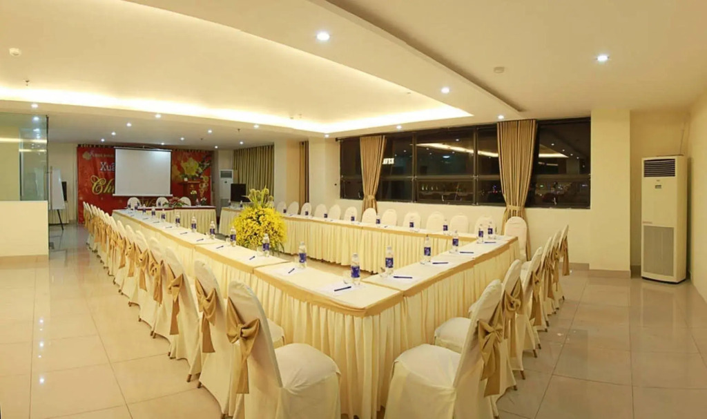 Luna Diamond Hotel