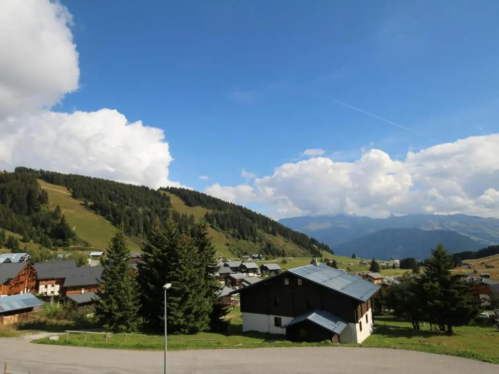 Appartement Hauteluce, 2 pièces, 6 personnes - FR-1-293-6