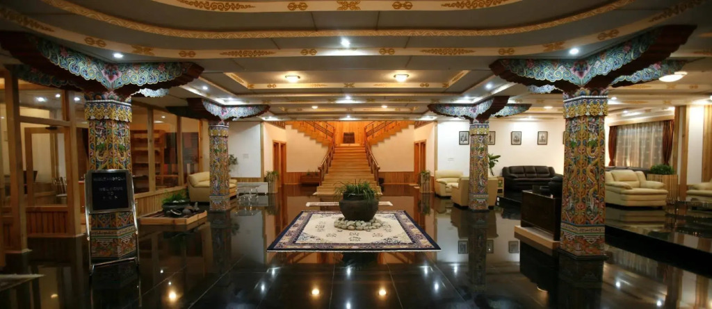 Tashi Namgay Resort