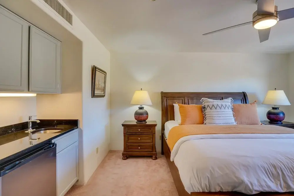 Tucson Studio w/ Golf Course & Tennis Access!
