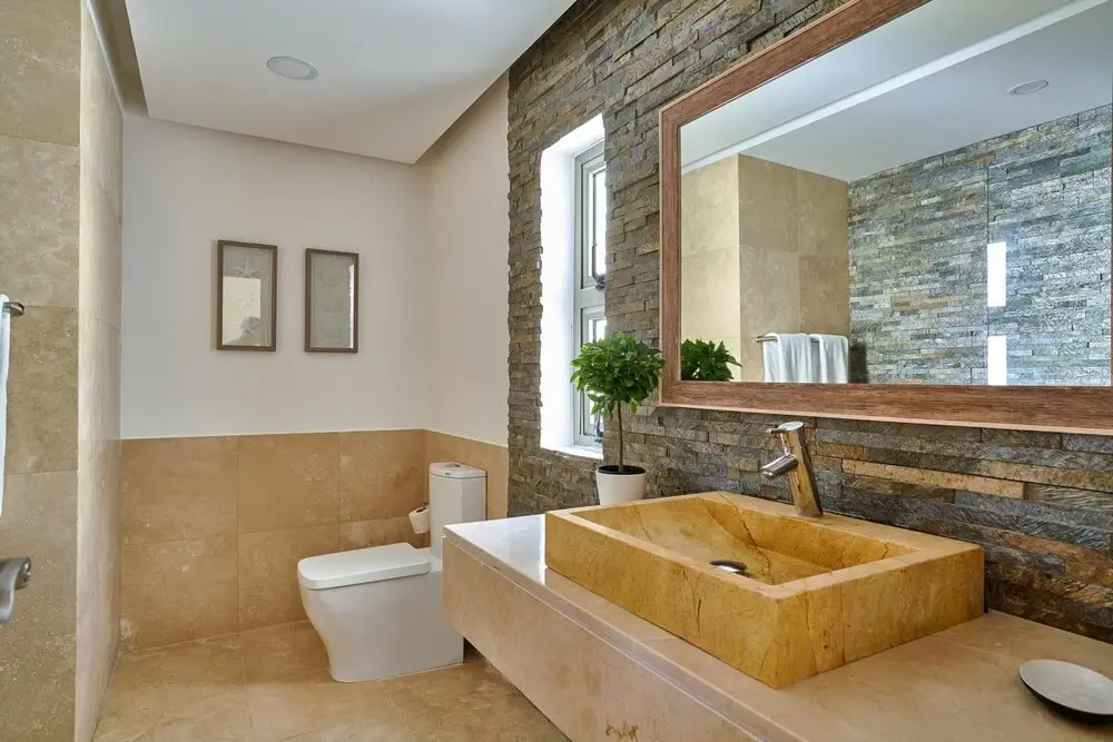 Luxury Beach Penthouse w Private Deck Ocean Views C-401