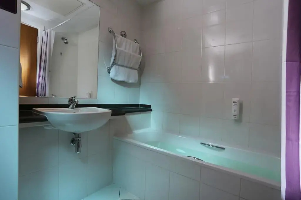 Premier Inn Dubai Ibn Battuta Mall