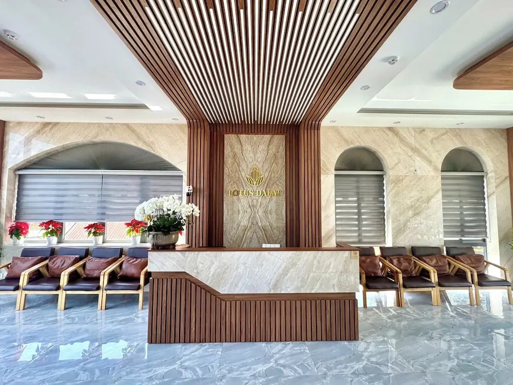 Lotus Hotel Đà Lạt