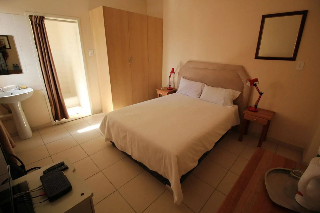 Troyeville Hotel
