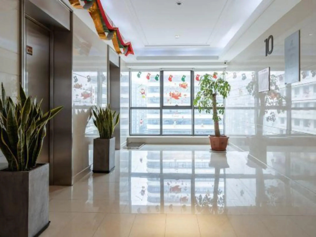 Zsmart Hotel (Hangzhou Zhongda Yintai City Xintiandi Subway Station)
