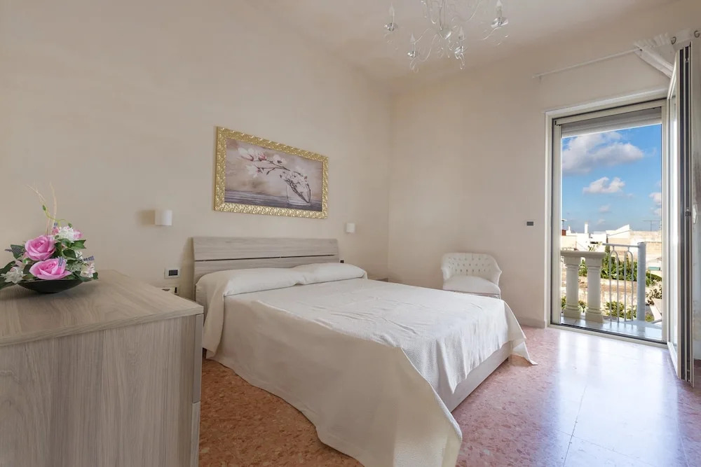 San Pancrazio Suite Apartments