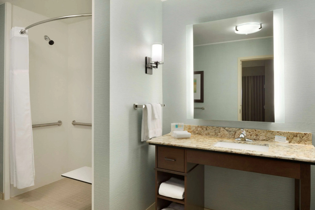 Homewood Suites by Hilton Kalamazoo-Portage