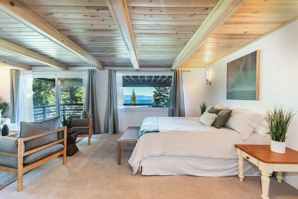 Luxe Tahoe City Cabin w/ Lake Views & Beach Access