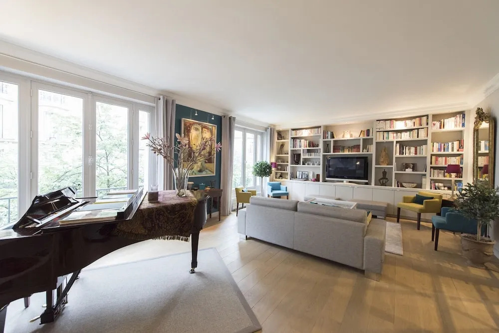 Sophistication on Mozart Avenue