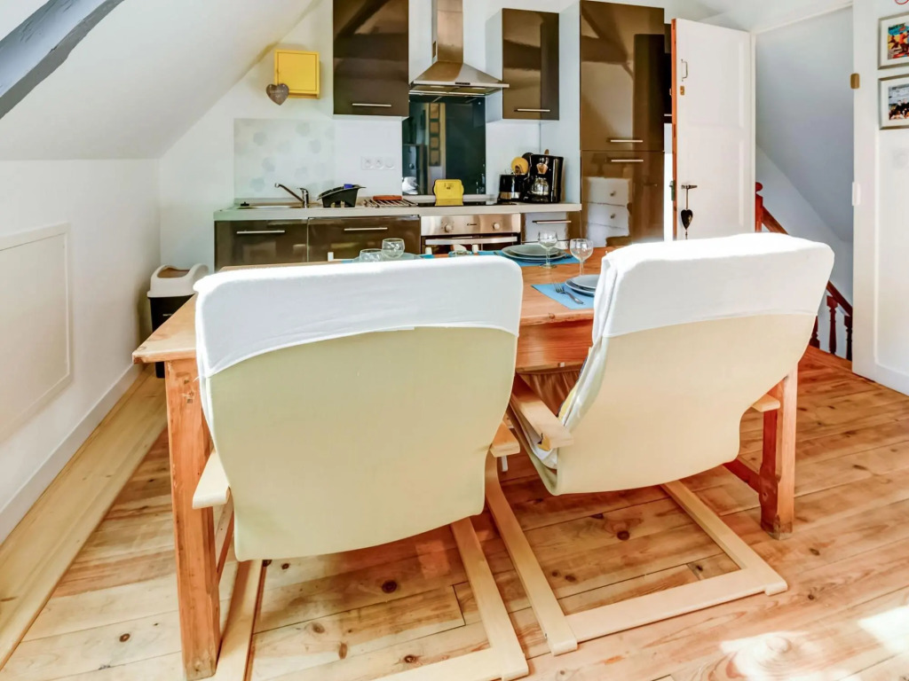 Cosy studio in Isigny sur Mer with a terrace