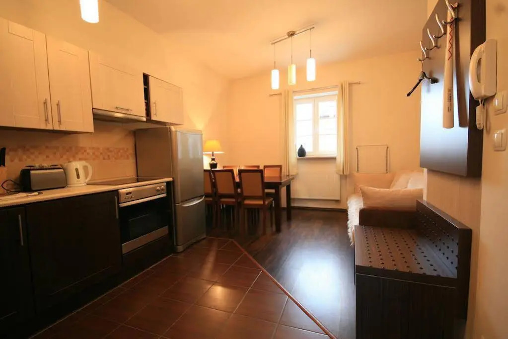 LeoApart Solny Square ApartHotel