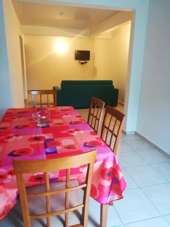 Apartment With one Bedroom in Le Gosier, With Furnished Terrace and Wifi - 1 km From the Beach