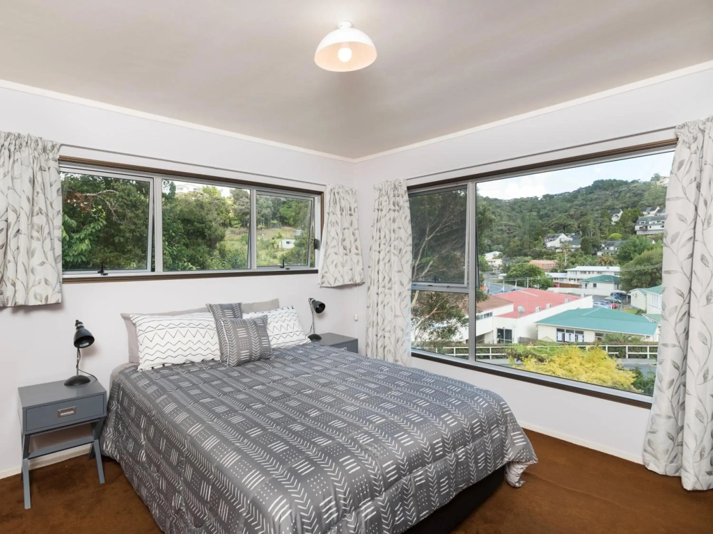 Central Spacious Family House - Paihia Holiday Home