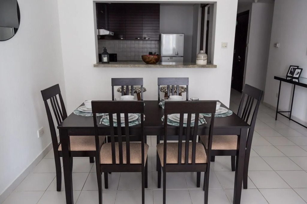 Luxury apartment with Dubai Marina views