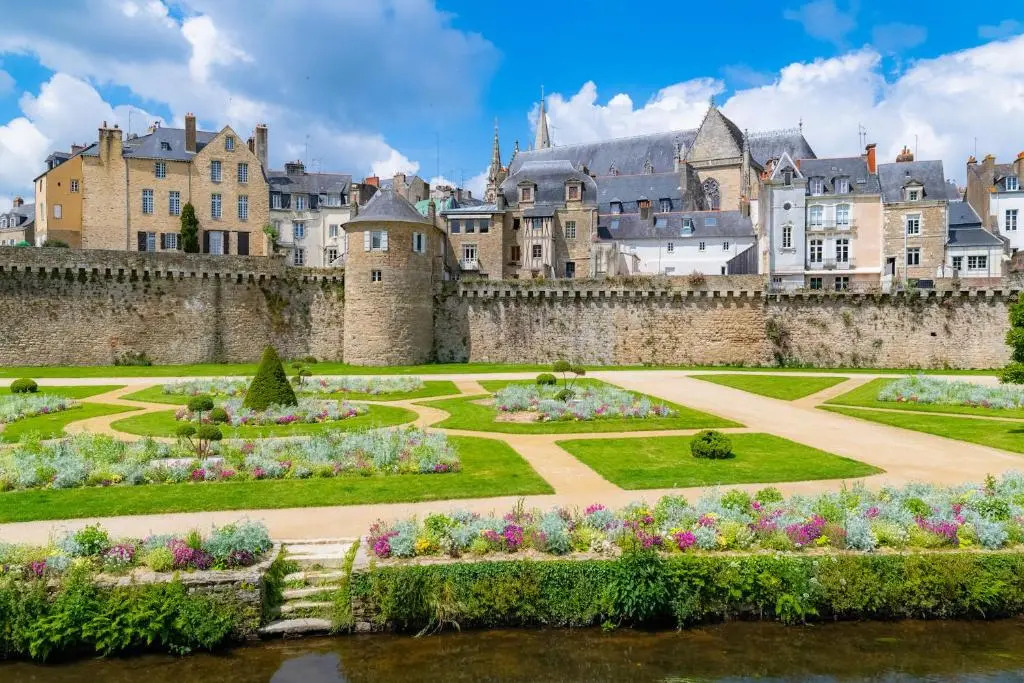 Appartement moderne et chaleureux à Vannes