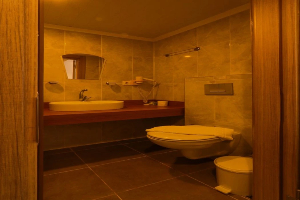 Throne Beach Resort & Spa - Ultra All Inclusive