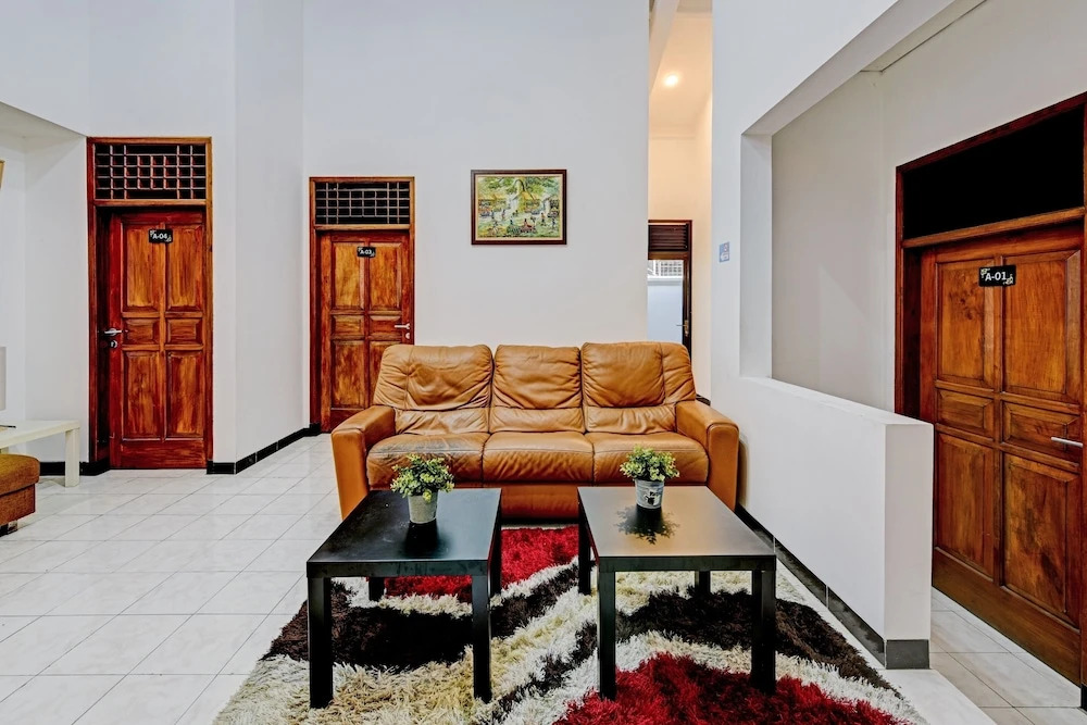 Super OYO Capital O 90497 Navaya Guest House