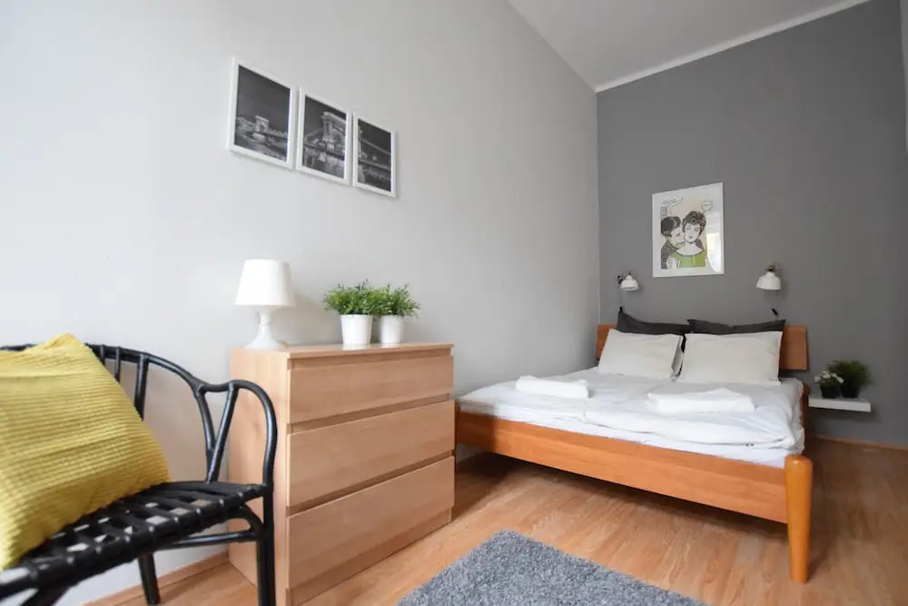 Budget Apartment by Hi5 - József Attila 10