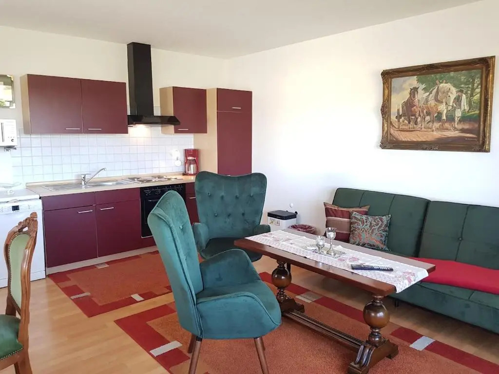 2 Raumwohnung mit sonniger Terrasse