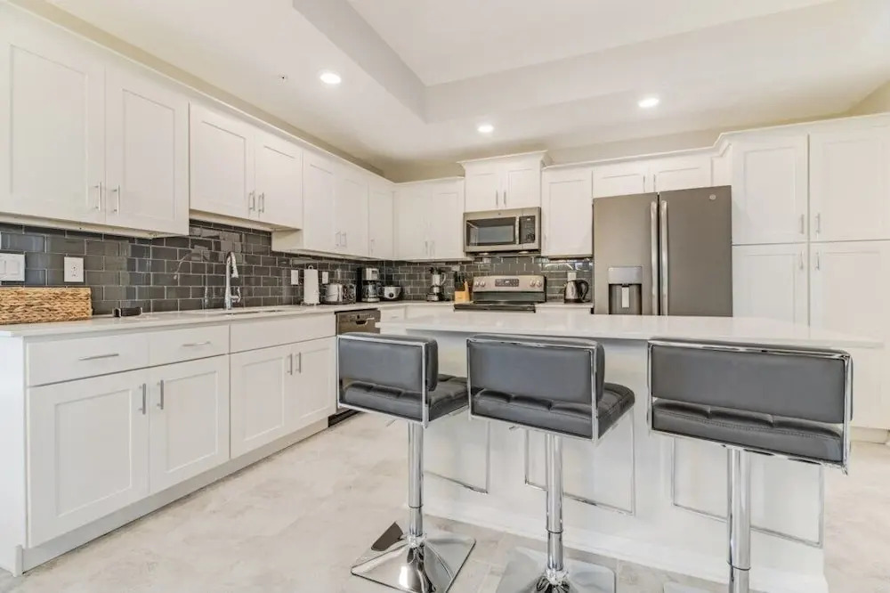 Storey Lake 3 Bedroom Apartment