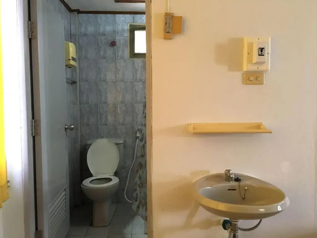 Laemthong Hotel