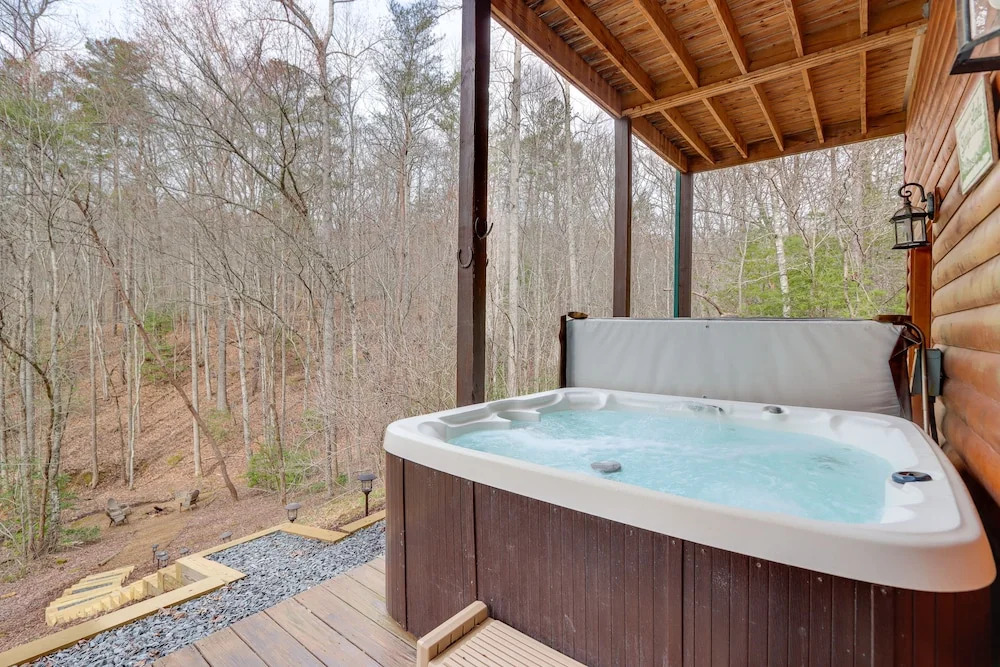 Peaceful Forest Escape w/ Game Room + Hot Tub