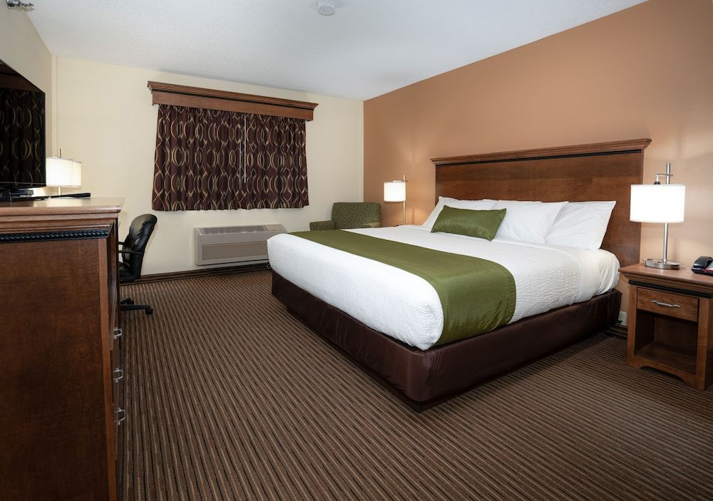 Country Inn Two Harbors