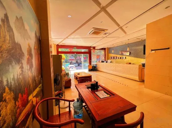 Longhai Yulong Hotel