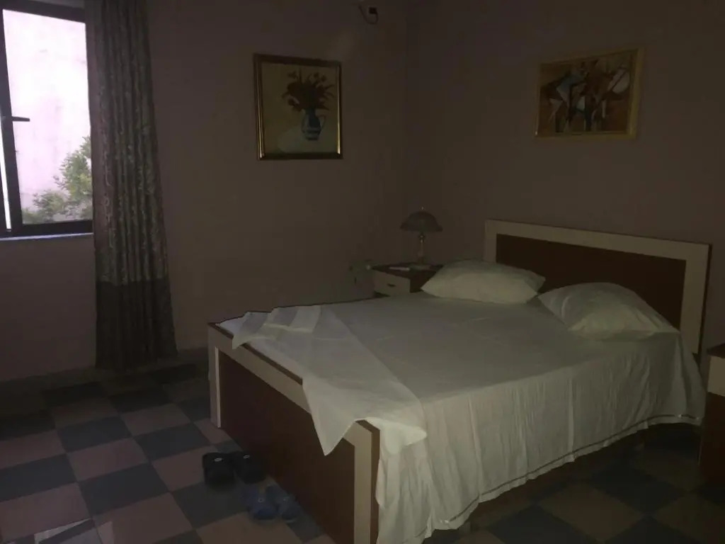 Hostel Grande House